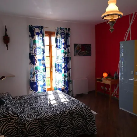 Bed & Breakfast Des Artistes *