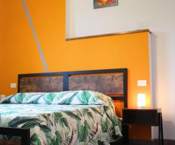 Bed & Breakfast Des Artistes 3*