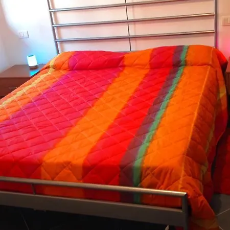 Des Artistes Borzano