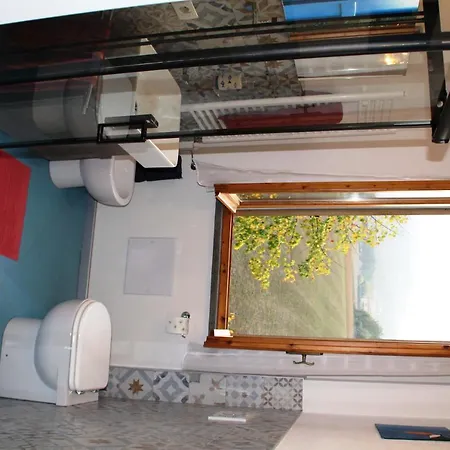 Des Artistes Bed & Breakfast Borzano