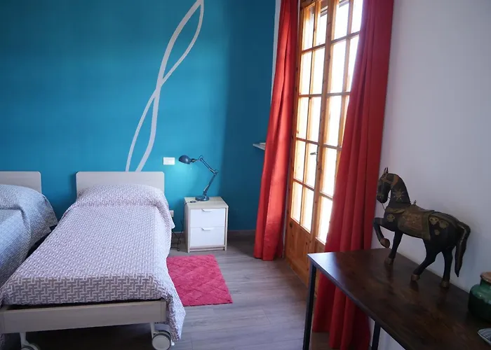 Des Artistes Bed & Breakfast 3*